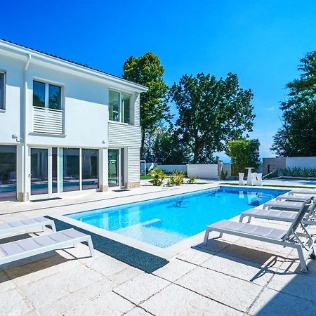 Terme di Miradolo Villa Vittoria B&B - Wellness المظهر الخارجي الصورة